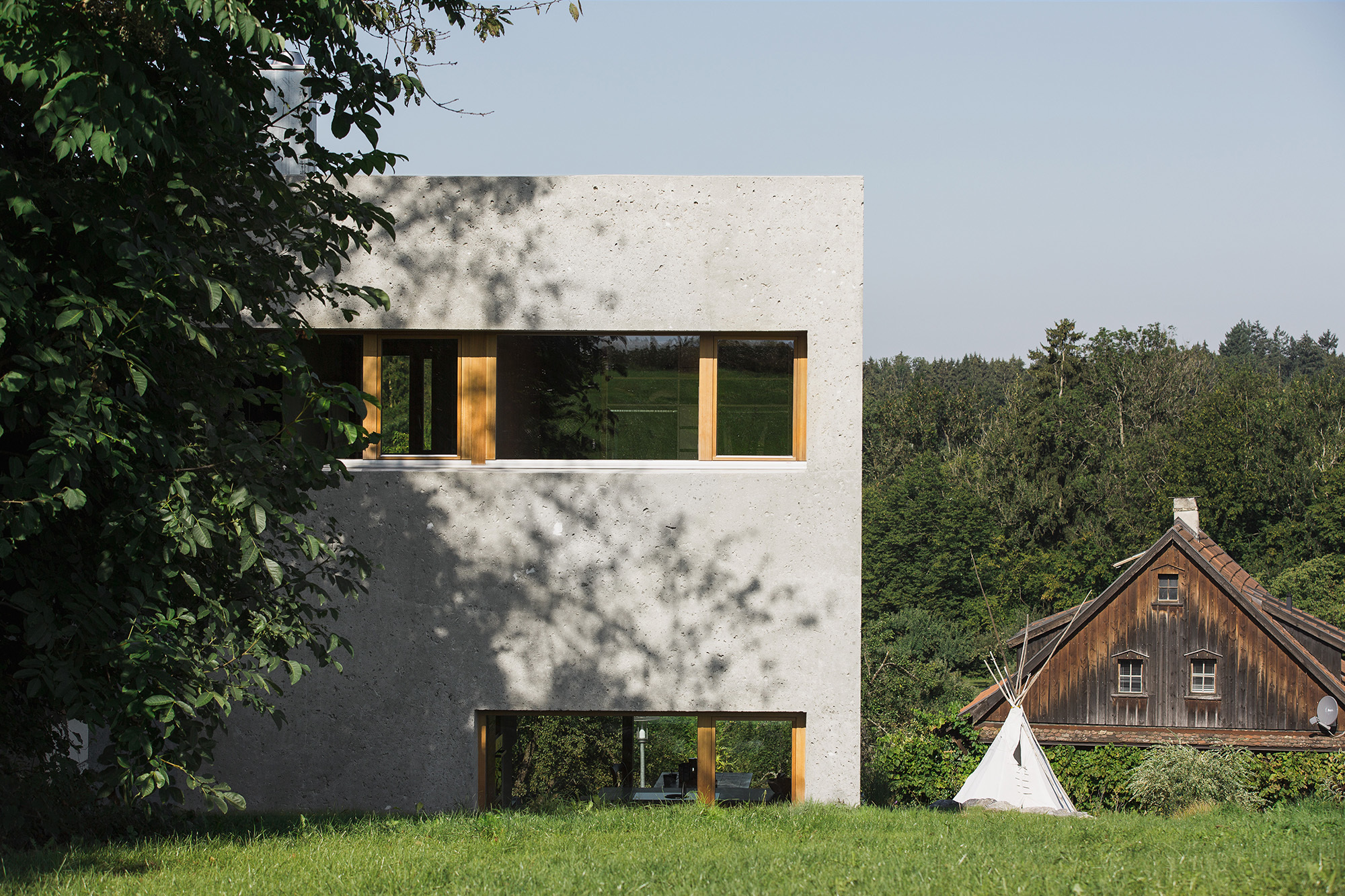 Architektenpaar baut in Dämmbeton / Musterhaus - Architektur und ... ^ Architektenpaar baut in Dämmbeton / Musterhaus - Architektur und ...