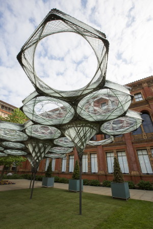 Bildergalerie zu: Pavillon von Achim Menges in London ...