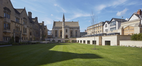 Zwischen Hogwarts und John Soane | Historische Bibliothek in Oxford umgebaut - BauNetz.de