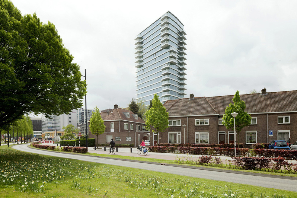 Wohnturm in Eindhoven von Wiel Arets / Glas über Backstein