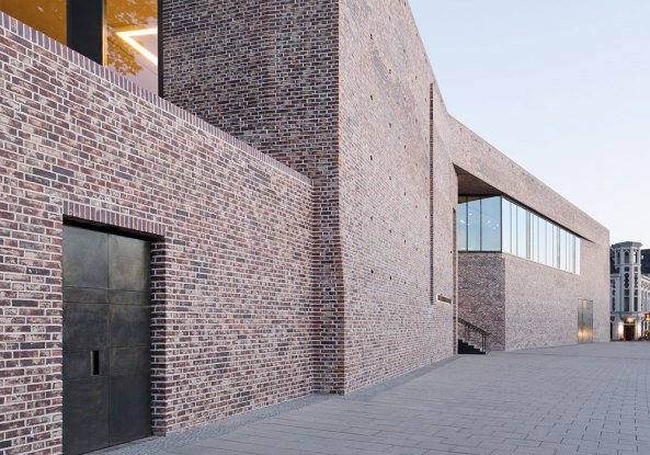 Europäisches Hansemuseum in Lübeck von Andreas Heller / Am Burghügel