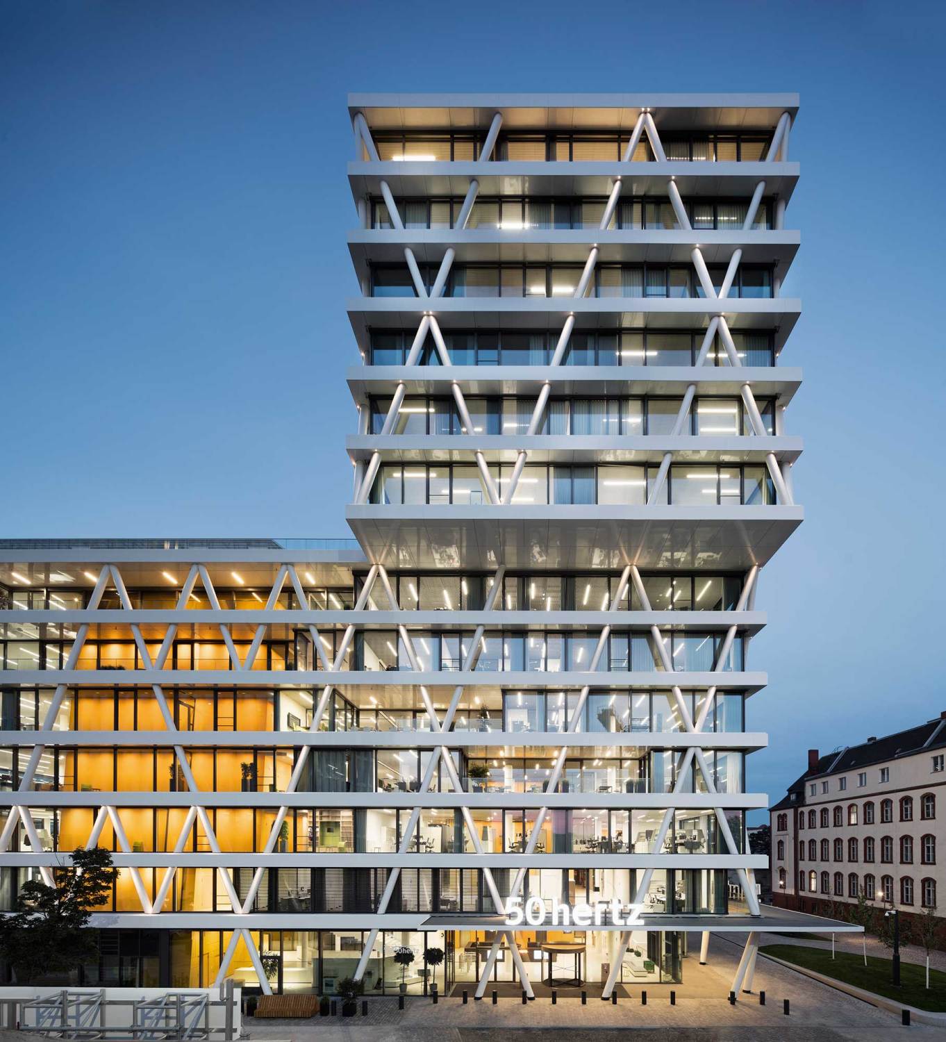Hauptquartier von LOVE architecture / Modernes Fachwerk - Architektur