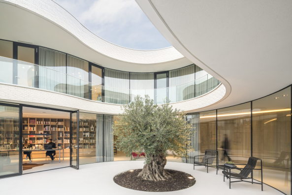 Bildergalerie zu: Villa von MVRDV in Rotterdam / Außen Kubus, innen ... Bildergalerie zu: Villa von MVRDV in Rotterdam / Außen Kubus, innen ...