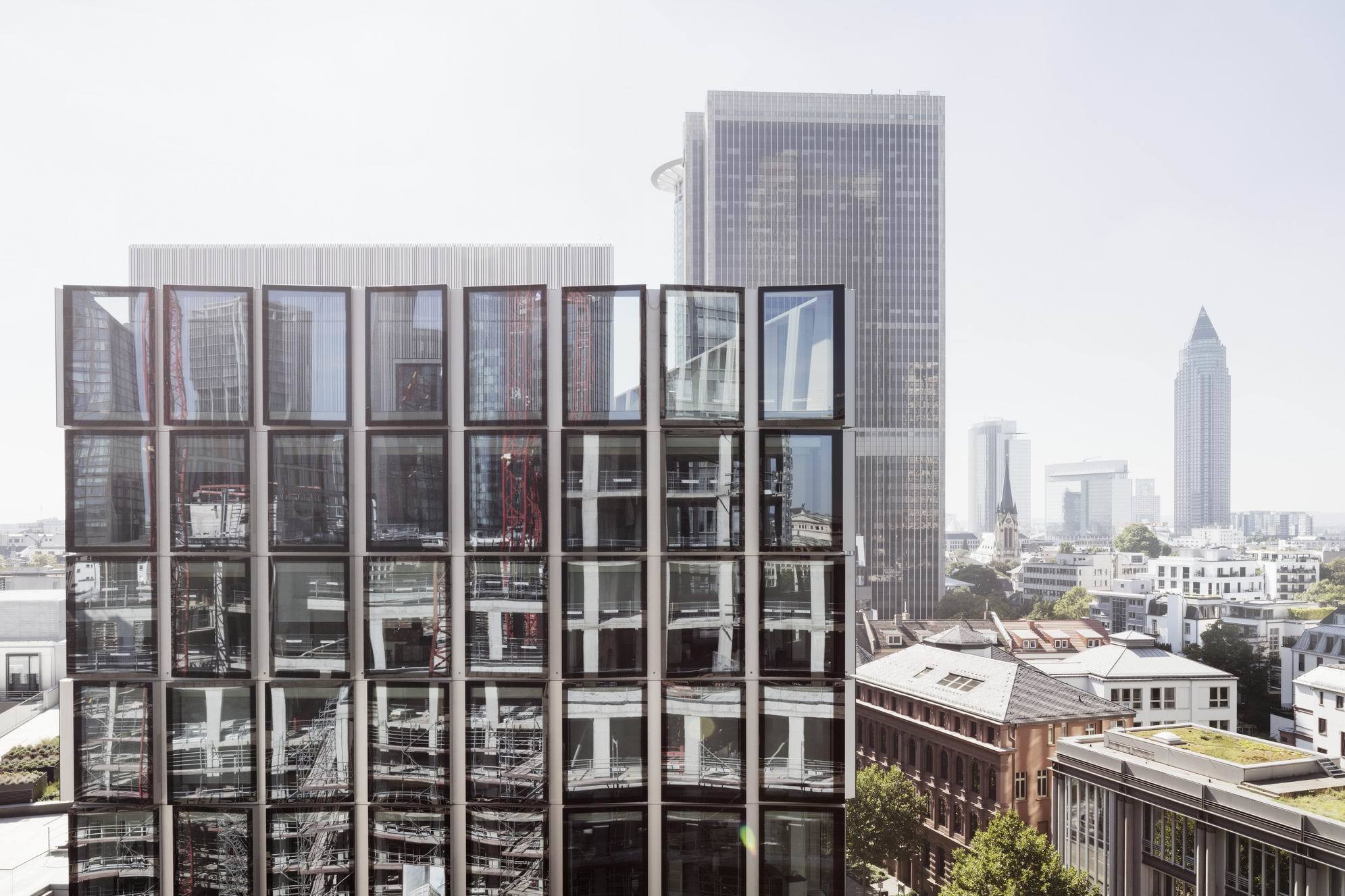 Deutsche Bank Campus In Frankfurt Von Ksp Jurgen Engel Ein Hauch