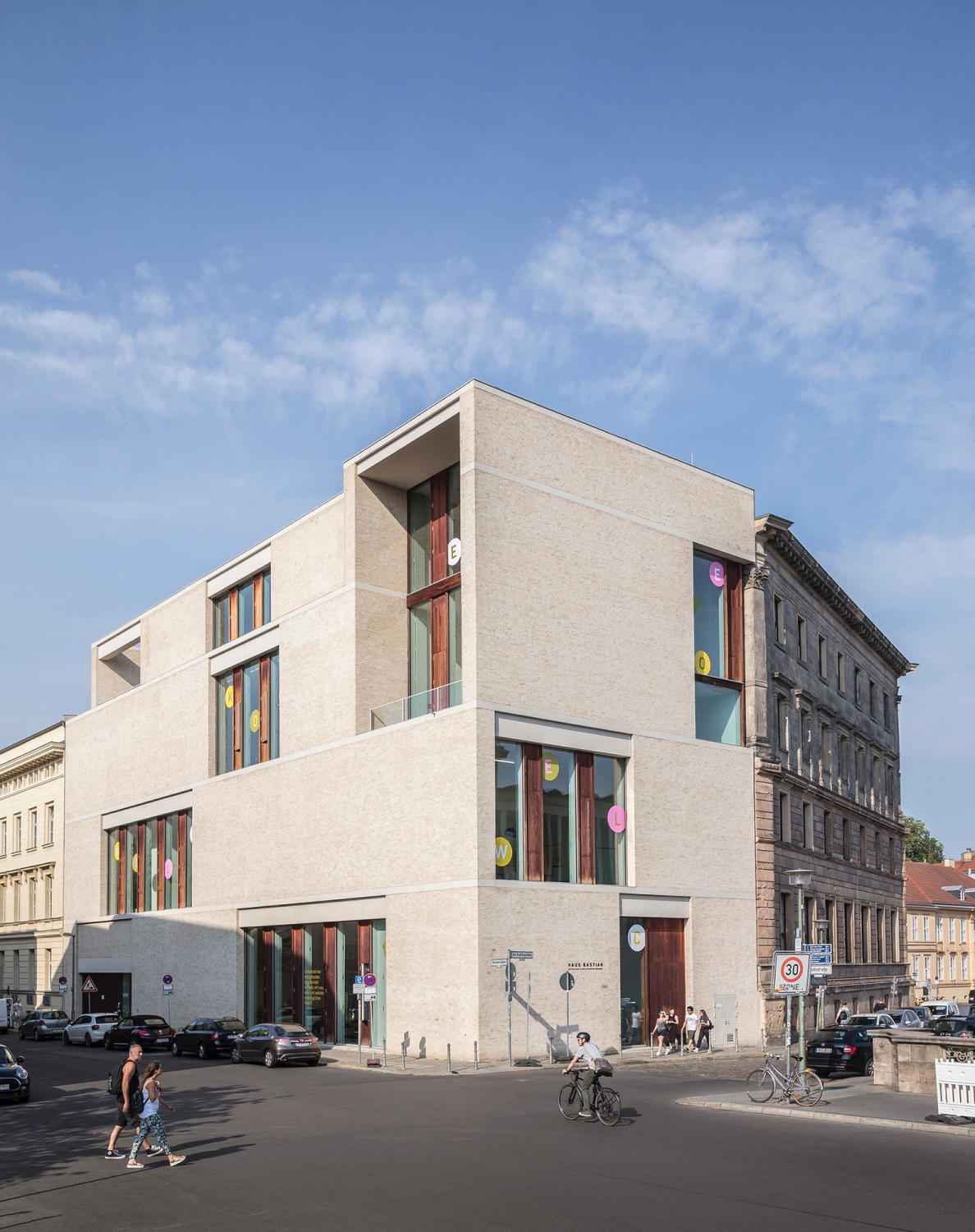 Umbau Des Haus Bastian Durch Raumlabor Kunstvermittlung An Der