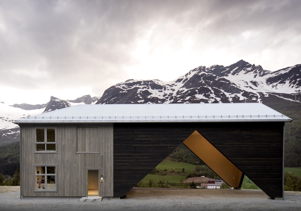 Das Ein-Drittel-Wohnhaus
 - Rever & Drage in Norwegen